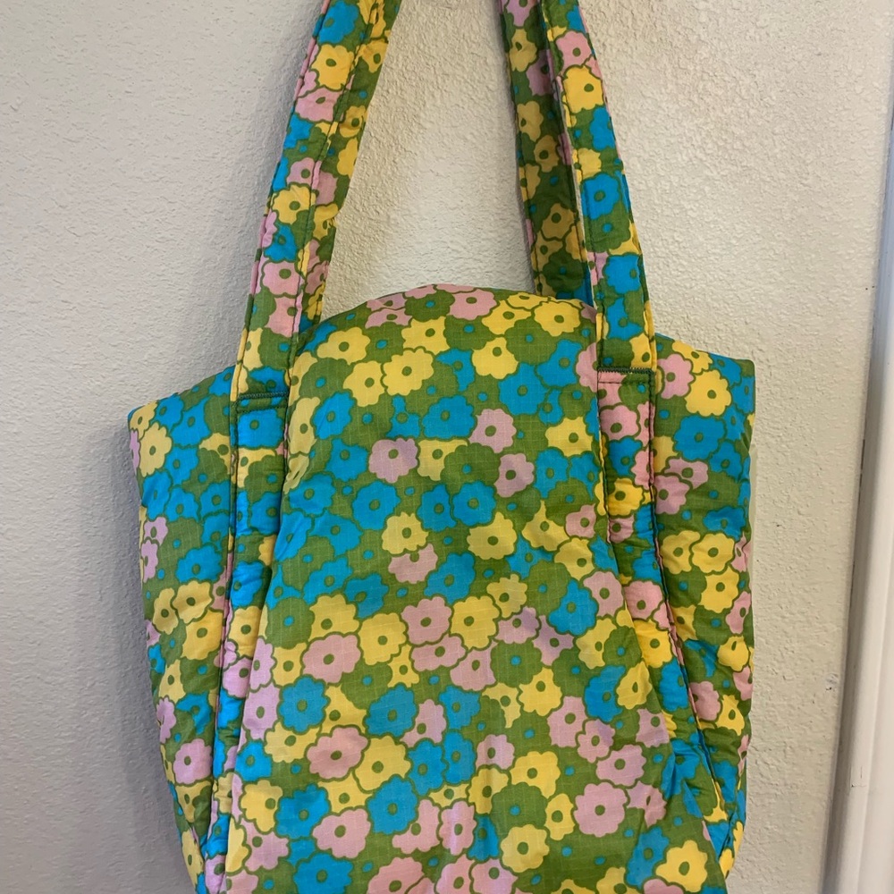 Baggu Mini Puffy Tote in Flowerbed Print